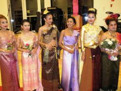 Klik for at vise 20151107-thaifest-120_t1.jpg